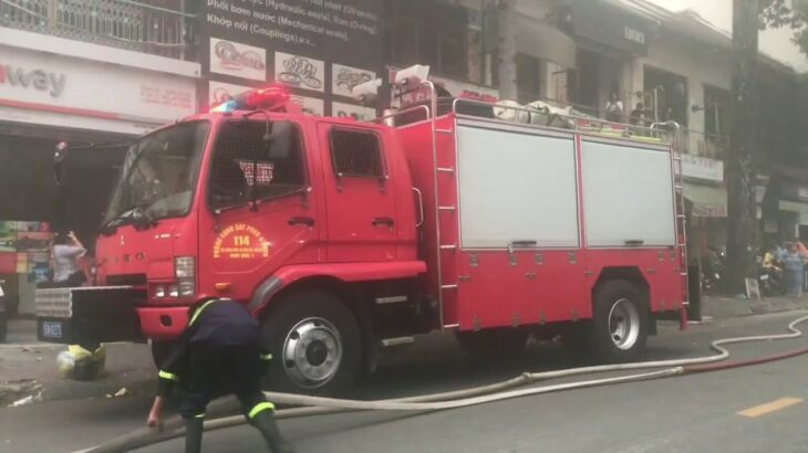市内で勤務中の消防車
