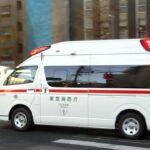 【救急車】モーターサイレンを鳴らしながら緊急走行する東京消防庁の救急車