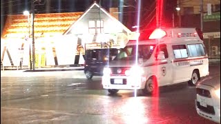 【金沢市消防局】 救急車が緊急走行。この交差点、やっばりすぐには渡れない。
