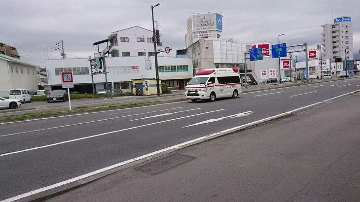 愛媛県松山市 消防局 救急車 緊急走行 1号車(１)
