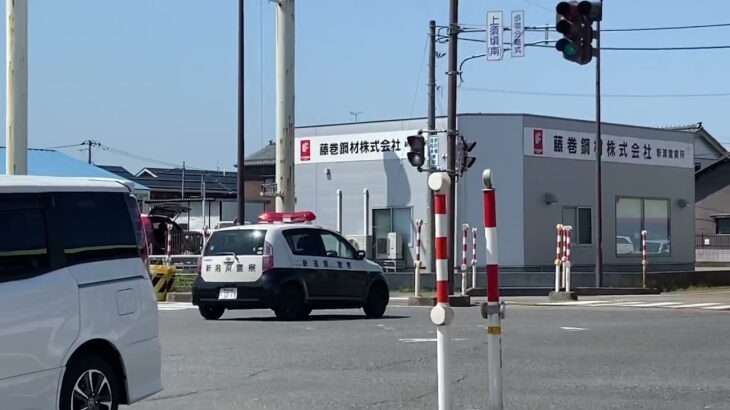 新潟県警察　ミニパト　緊急走行