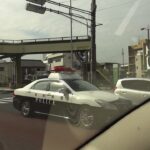 愛知県警パトカーが緊急走行して違反車両を検挙 古出来町交差点（愛知県名古屋市東区）2021.9.20