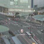 事故の瞬間…JR静岡駅前で患者搬送中の救急車と乗用車が接触　別の救急車に患者引き継ぎケガなし