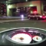 緊急走行 パトカー 周囲の安全の為にサイレン赤色灯で走行 (2020年4月3日)(福岡)