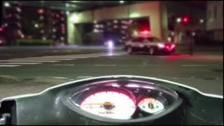 緊急走行 パトカー 周囲の安全の為にサイレン赤色灯で走行 (2020年4月3日)(福岡)