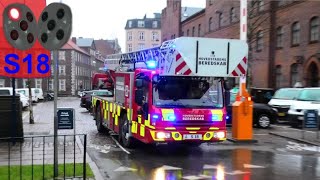 hovedstadens beredskab ST.H BRØNDREDNING brandbil i udrykning Feuerwehr auf Einsatzfahrt 緊急走行 消防車