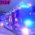 hovedstadens beredskab ST.V BYGB KÆLDER brandbil i udrykning Feuerwehr auf Einsatzfahrt 緊急走行 消防車