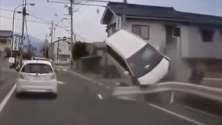 ［ドラレコ］日本での事故の瞬間 あおり運転 危険運転 まとめ 12　TOP 1
