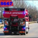 falck hvidovre TAVLEVOGN 8667 brandbil i udrykning Feuerwehr auf Einsatzfahrt 緊急走行 消防車