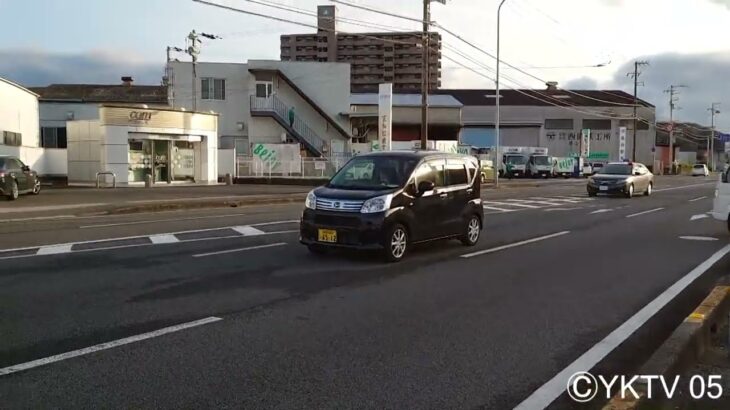 高知県警 アリオン覆面パトカー 緊急走行！！