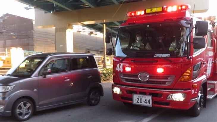 消防車出動から緊急走行まで 福岡市消防局東消防署水上出張所