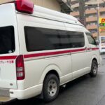 やけにシンプルな外装の救急車を道端で発見🚑 救急車の第二の人生とは？救急車もSDGs？