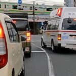 横浜消防 レアな救急車の緊急走行シーン🚑 貴重な日産エルグランド パラメディックの緊急走行！
