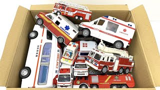 救急車と消防車のミニカーが坂道を走る。緊急走行テスト Ambulance and fire engine minicars run on a slope. emergency driving test