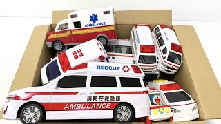 救急車のミニカー坂道を走る。サイレン鳴らし緊急走行｜An ambulance minicar runs on a slope. Siren sound emergency run