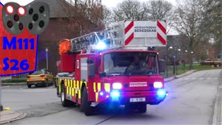 ST.GO BYGB INDUSTRI hovedstadens beredskab brandbil i udrykning Feuerwehr auf Einsatzfahrt 緊急走行 消防車