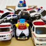 パトカーと救急車を箱から出しサイレン緊急走行テスト！！Urgent driving test of a “police car” and an “ambulance” out of the box!