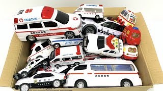 救急車パトカー消防車サイレンなるミニカーがいっぱい走る走る！緊急走行です。
