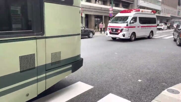 京都市消防局 キャラバン 救急車 緊急走行