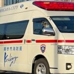 越谷市消防局(救急大相模1) 救急車　緊急走行。