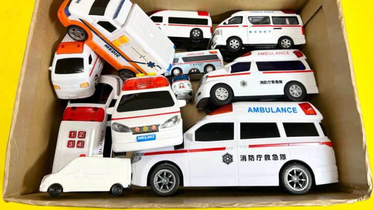 救急車のミニカーが坂道を走る。サイレン鳴らし緊急走行テスト。Ambulance minicar siren sounds and emergency running