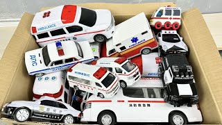 救急車のミニカーたちが坂道走る！緊急走行するよ☆サイレン鳴る Ambulance minicars run on the slope! emergency run