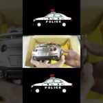 パトカー（ミニカー）が坂道走る☆緊急走行テスト！サイレンあり Police car (miniature car) running on a slope #shorts