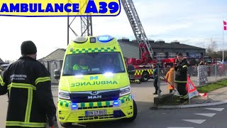 falck STENLØSE AMBULANCE A39 i udrykning rettungsdienst auf Einsatzfahrt 緊急走行 救急車