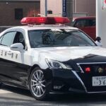 突如緊急走行⁉️埼玉県警越谷警察署の目の前で出向直後のパトカーがサイレン吹鳴‼️