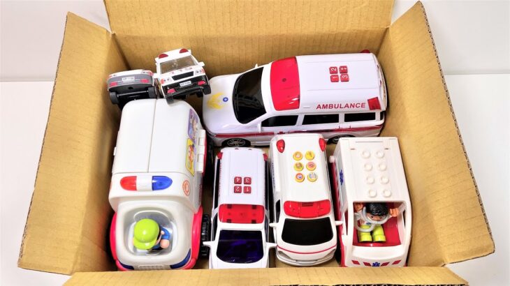 救急車をたくさん箱にまとめ、坂道を走らせよう！緊急走行テスト☆ Ambulance Mini car runs in an emergency! Slope driving test!