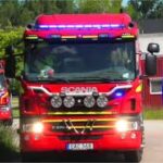 räddningstjänsten SVEDALA AUTOMATLARM SKOLA brandbil i udrykning Feuerwehr auf Einsatzfahrt 緊急走行 消防車