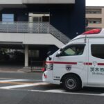 【緊急走行】茨木市消防本部　下穂積救急隊　車が多い中　高速道路の下を緊急走行
