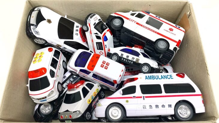 救急車とパトカーが交互に緊急走行。サイレン鳴る。Ambulance and a police car alternately run emergency.