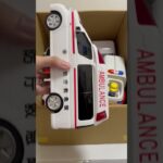 救急車のミニカー緊急走行テスト。坂道走る☆Ambulance minicar runs in an emergency! Slope driving test#shorts #ambulance
