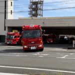 【緊急走行】「救急車が出動します、ご注意ください」のアナウンスでPA連携出動する磐田市消防本部「救急磐田1」と「磐田71」