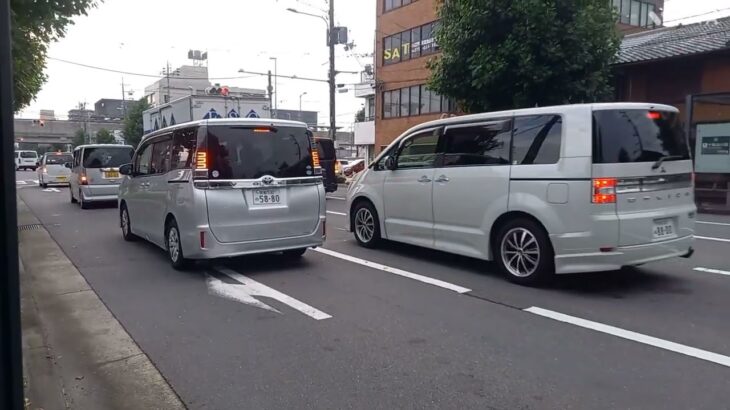 #police警察 #京都府警 #ショート動画 某所の災害に緊急走行するパトカー！！