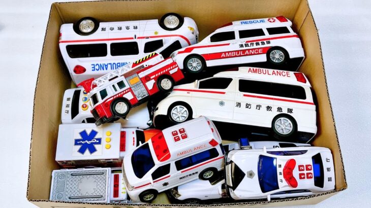 おもちゃの『救急車🚑』『パトカー🚓』がサイレン鳴らして緊急走行 5️⃣2️⃣