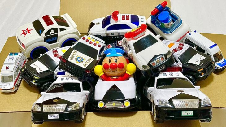 おもちゃの『救急車🚑』『パトカー🚓』がサイレン鳴らして緊急走行 9️⃣3️⃣