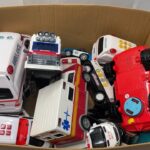 救急車 オンパレード！箱に集めて緊急走行！サイレン音あり Ambulances collected in a box run urgently! with siren sound☆