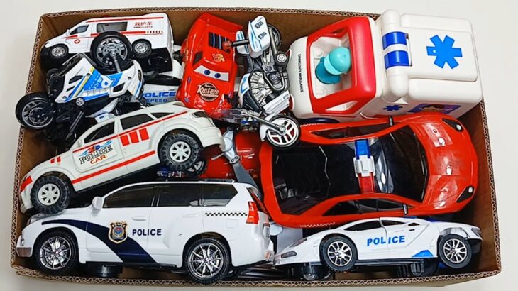 救急車のミニカー走る！緊急走行テスト。🔥 Police Cars 🚓, Ambulance Cars 🚑, And Fire Truck 🚒, Etc.| Road With The Horn |52