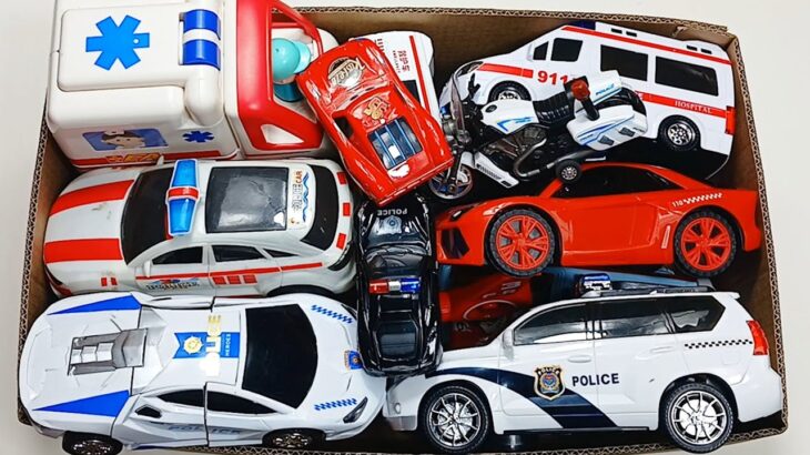 救急車のミニカー走る！緊急走行テスト。🔥 Police Cars 🚓, Ambulance Cars 🚑, And Fire Truck 🚒, Etc.| Road With The Horn |84