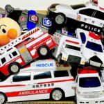 【パトカー🚓&救急車🚑】おもちゃのミニカーで緊急走行テスト！箱に落ちちゃった