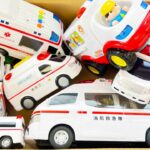 ピポピポ救急車☆ミニカー走る！緊急走行テスト。サイレン鳴る☆A miniature ambulance car runs! Emergency driving test. Siren sounds☆