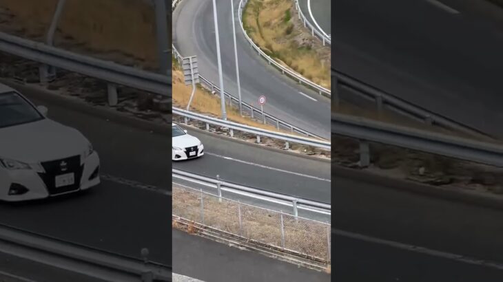 この後どうなる⁉️旧車の車列の後方の覆面パトカー🚨　#shorts