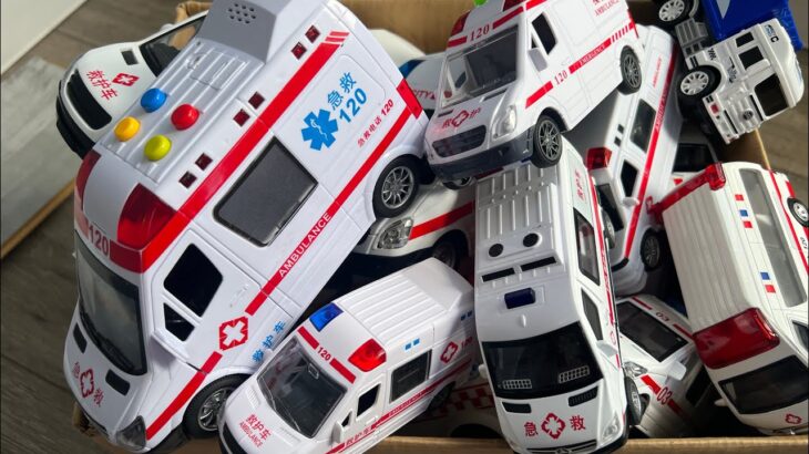 救急車のおもちゃ☆ミニカー走る！坂道緊急走行テスト！Ambulance toy☆Minicar running! Slope emergency running test!
