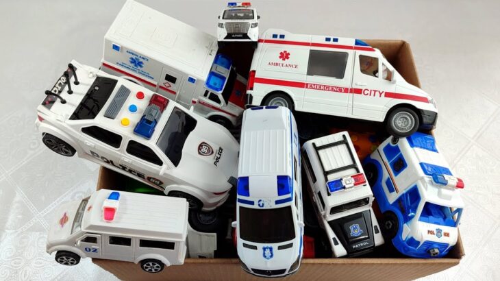 救急車パトカー消防車をチェック! 坂道を緊急走行するよ! Check out ambulance policecar bump truck! run on the slope.