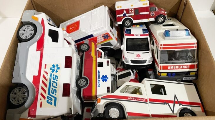 緊急対応用ミニ救急車が緊急ミニスロープを走行 Mini Ambulances on Slope Test Drive Run For Emergency Response