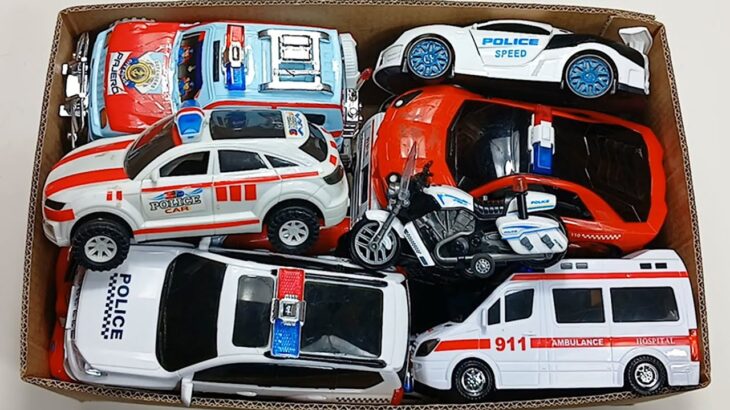 救急車のミニカー走る！ 緊急走行テスト。🚓 Police Car , 🚑 Ambulance Car , 🚒 Fire Truck etc. road with the horn । Part-11