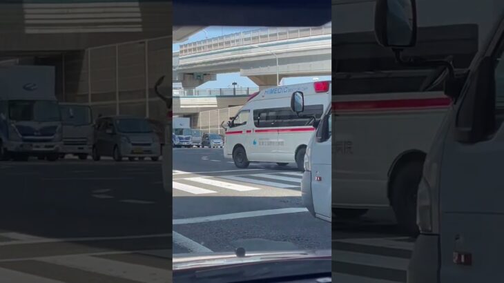 🚨響き渡るサイレン🚨交差点を緊急走行する救急車🚨　#shorts