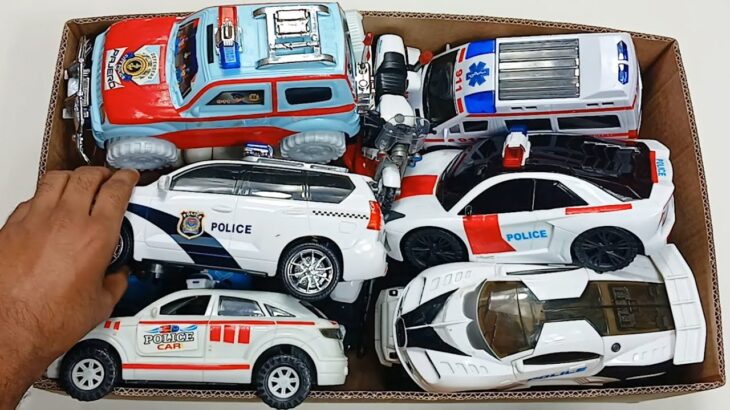 救急車のミニカー走る！ 緊急走行テスト。🚓 Police Car , 🚑 Ambulance Car , 🚒 Fire Truck etc. road with the horn । Part-79